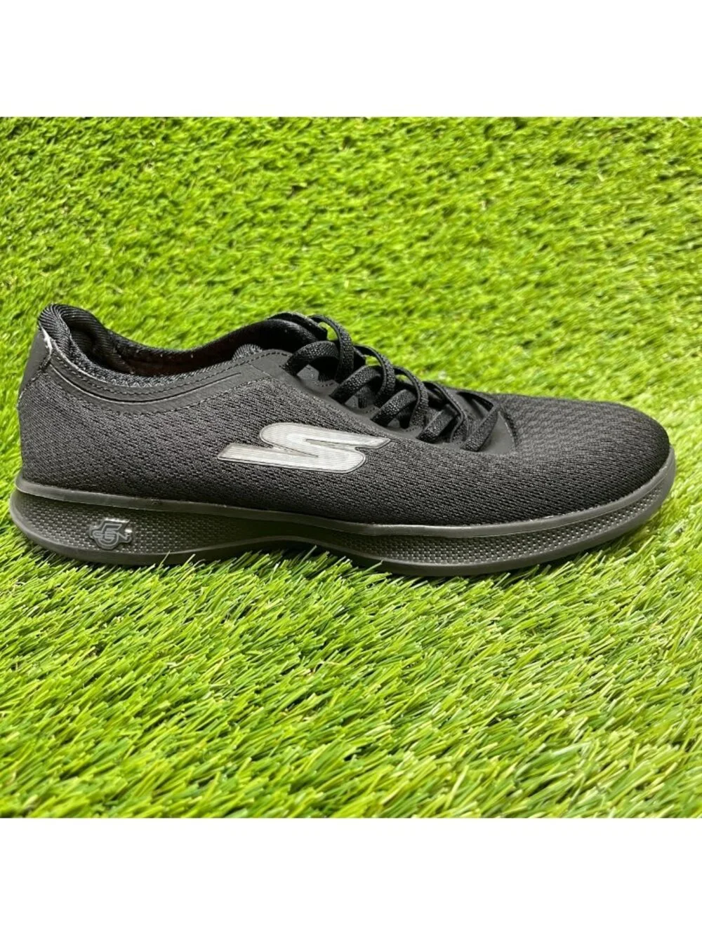 Skechers Go Step Lite-Dashing Womens Size 8 Black Running Walking Shoes Sneakers